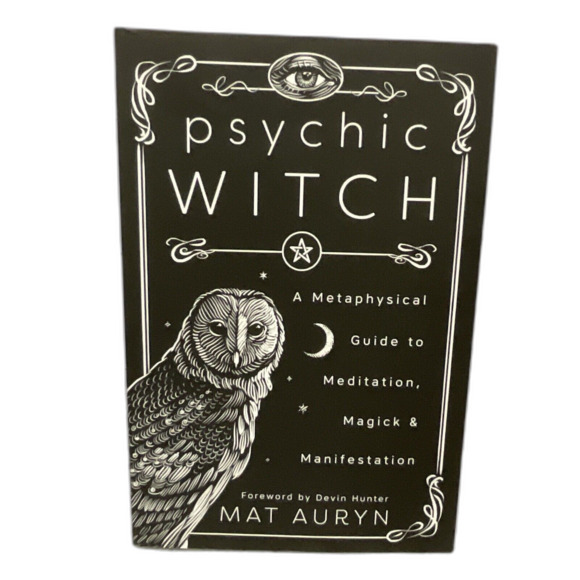 Psychic Witch: A Metaphysical Guide to Meditation, Magick & Manifestation - Picture 1 of 2